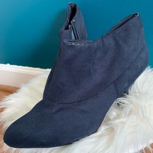 Fearless Blue Seude Booties